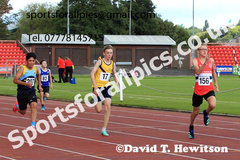 100 metres, 2023 Gateshead Tartan Games.  Photo: David T. Hewitson/Sports for All Pics